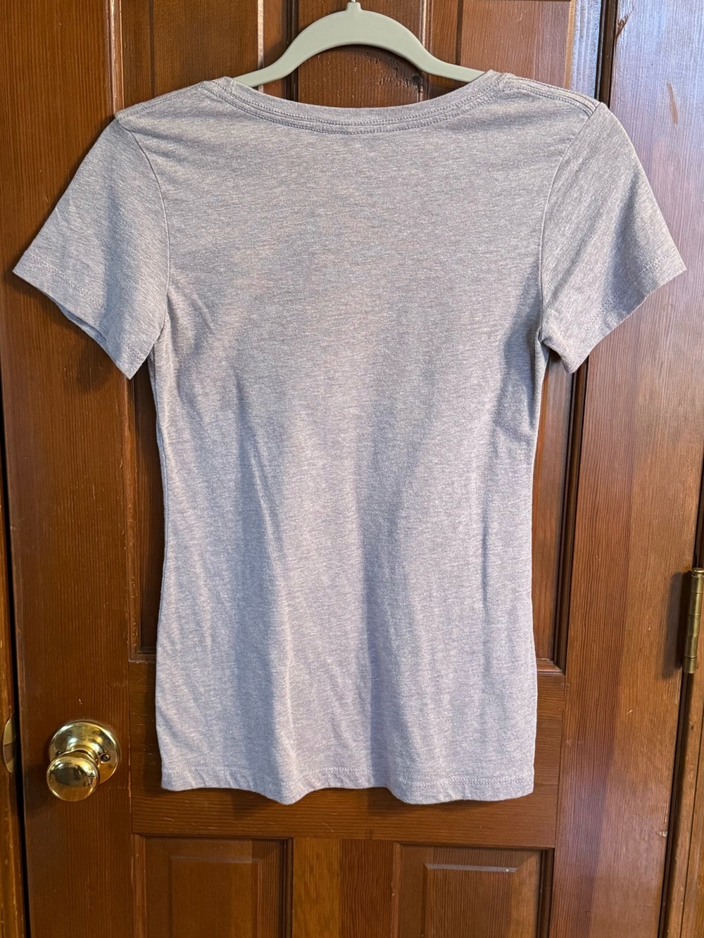 Gilmore Girls Luke's Stars Hollow T-Shirt - Light Gray with Yellow Graphic - Picture 2 of 2